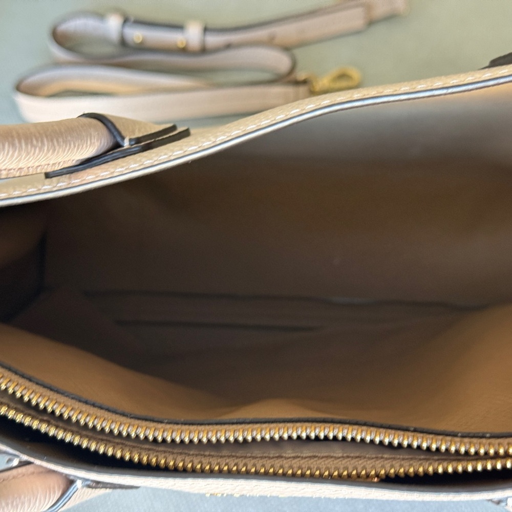 Michael Kors Mercer Leather Tote Bag - Picture 9 of 11